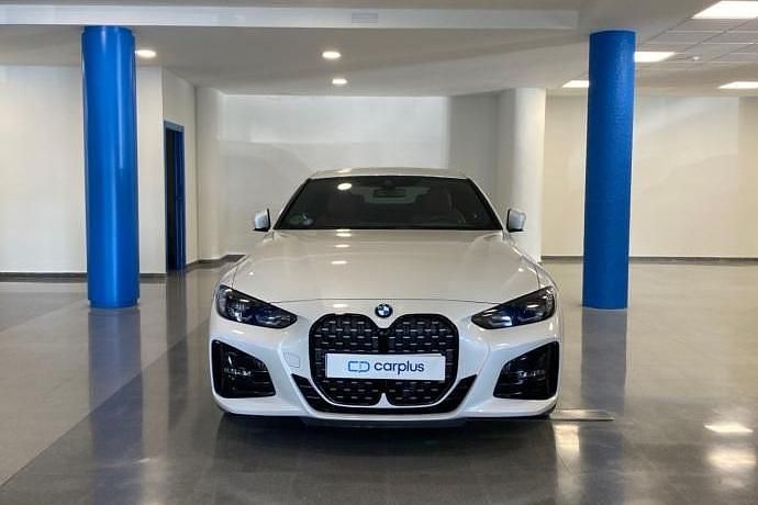 Usado BMW 420 184 CV (135 kW) 2024 Blanco Coupe