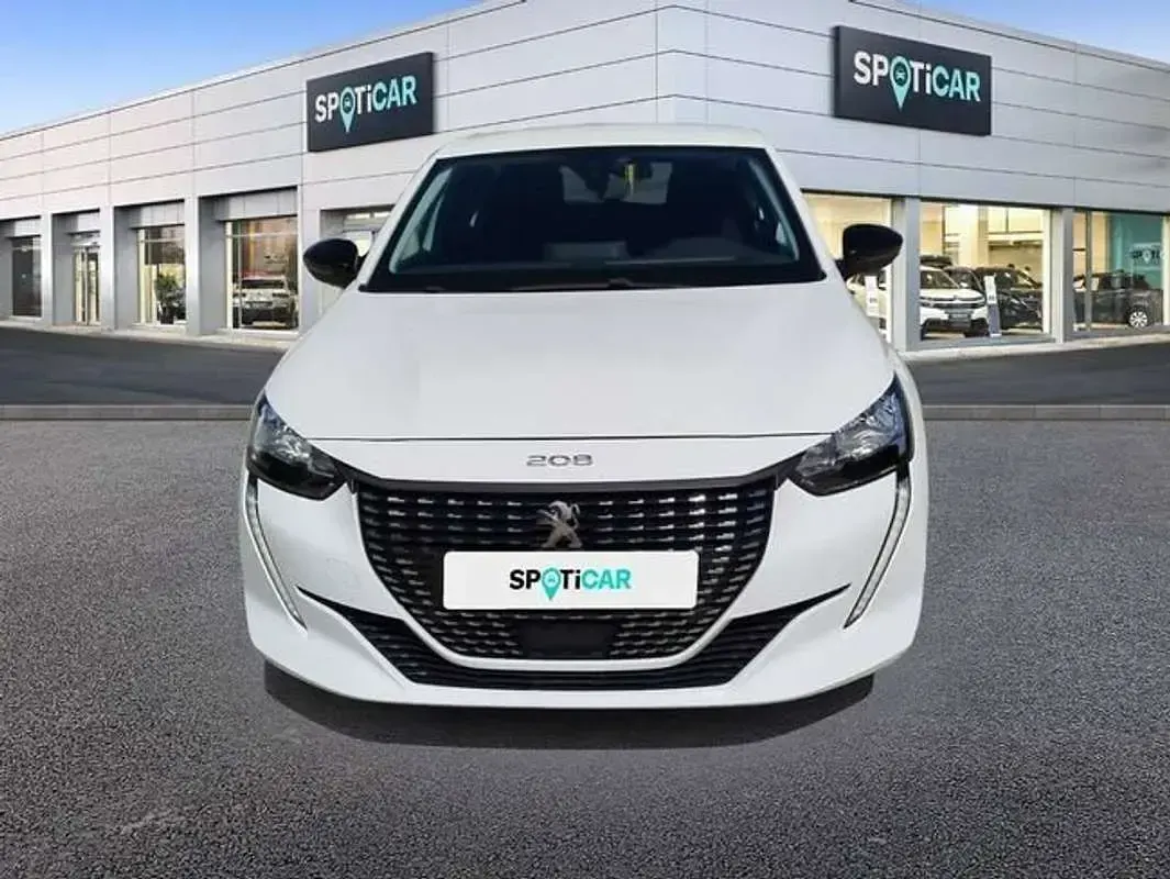 Usado Peugeot 208 Active 101 CV (74 kW) 2022 Blanco Utilitario