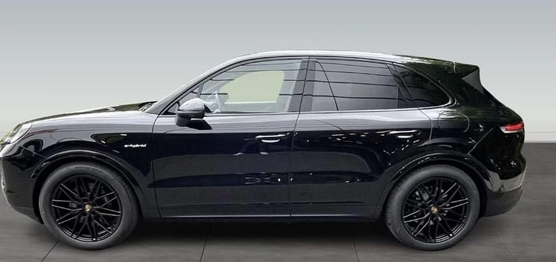 Usado Porsche Cayenne Black Edition 470 CV (345 kW) 2025 Negro SUV