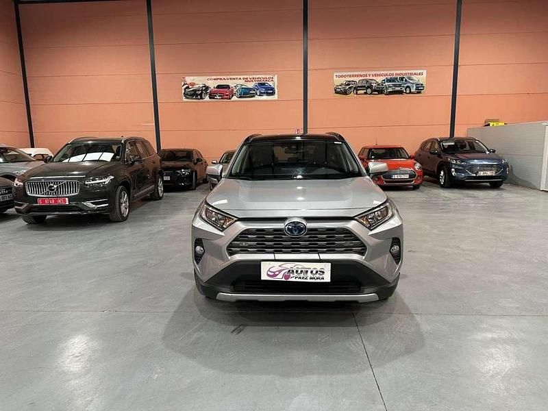 Usado Toyota RAV4 Hybrid Luxury 222 CV (163 kW) 2022 Gris / plata SUV