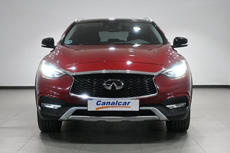 Usado Infiniti QX30 Premium 170 CV (125 kW) 2019 Granate
