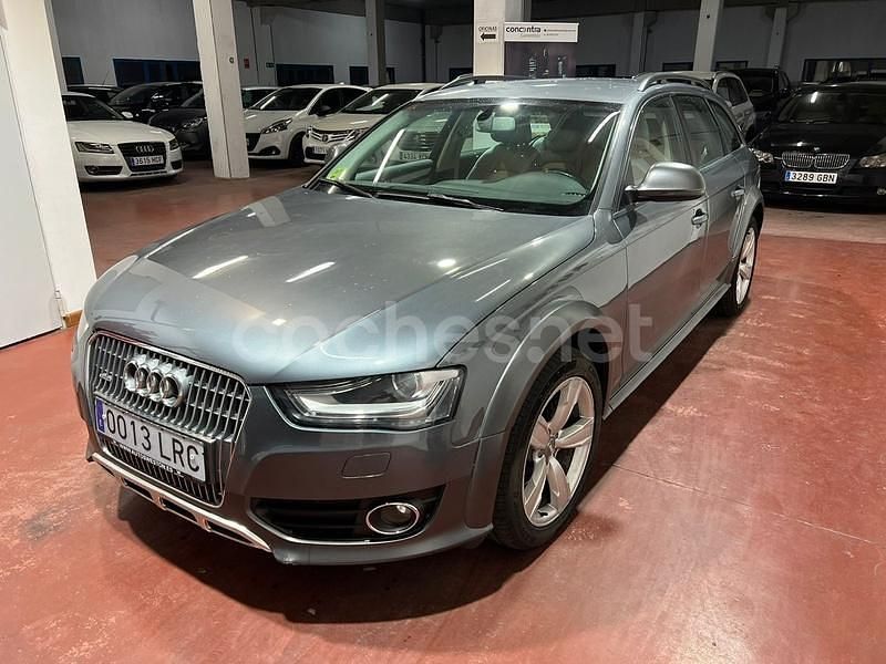 Usado Audi A4 Allroad 177 CV (130 kW) 2013 Gris / plata Familiar