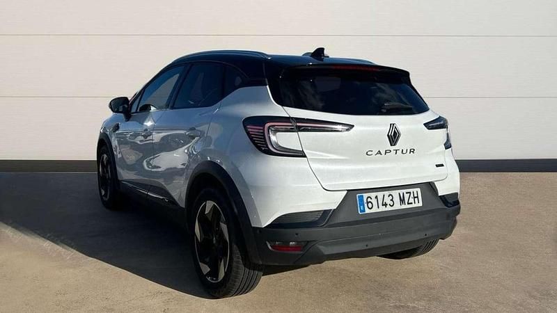Usado Renault Captur Techno 147 CV (108 kW) 2025 Blanco SUV