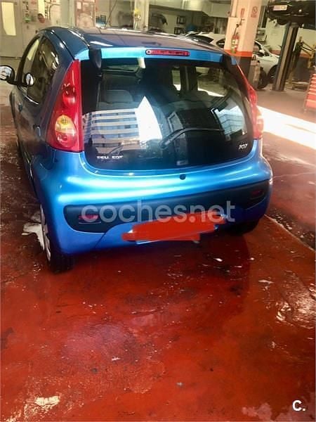 Azul Usado 2006 Peugeot 107 Utilitario | 3000 € (Precio justo) - Imagen 1/4
