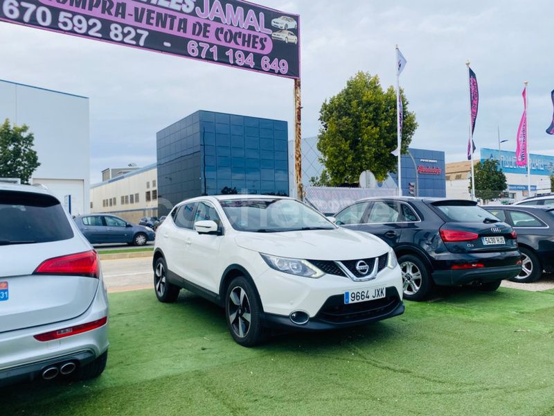 Blanco Usado 2017 Nissan Qashqai N-Connecta SUV | 12.999 € (Precio justo) - Imagen 1/4