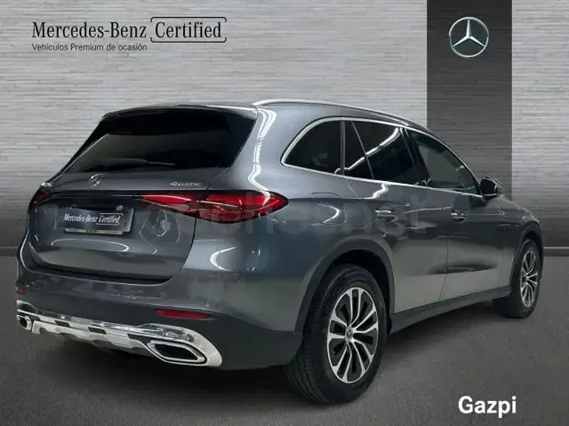 Usado Mercedes GLC220 197 CV (144 kW) 2023 Gris / plata SUV