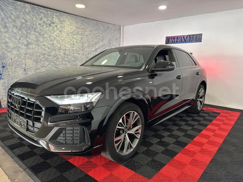 Negro Usado 2021 Audi Q8 S-Line SUV | 64.499 € (Precio justo) - Imagen 1/4