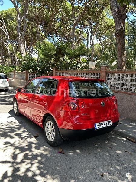 Rojo Usado 2007 VW Golf V GT Berlina | 5900 € (Buen precio) - Imagen 1/3