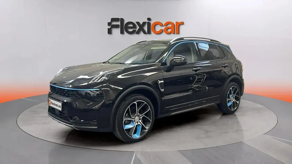 Usado Lynk & Co 01 261 CV (191 kW) 2023 Negro SUV