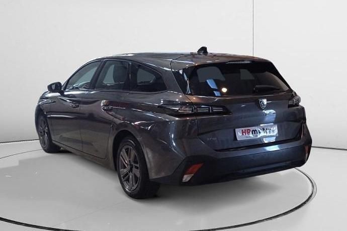 Usado Peugeot 308 Active 131 CV (96 kW) 2022