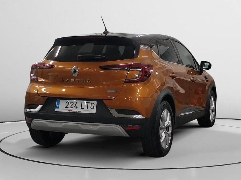 Usado Renault Captur Zen 147 CV (108 kW) 2021 Naranja SUV