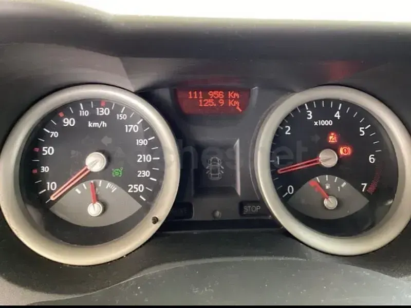 Usado Renault Mégane Expression 115 CV (84 kW) 2005 Beige Berlina