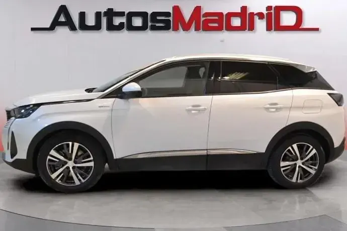 Usado Peugeot 3008 Allure 225 CV (165 kW) 2021 SUV