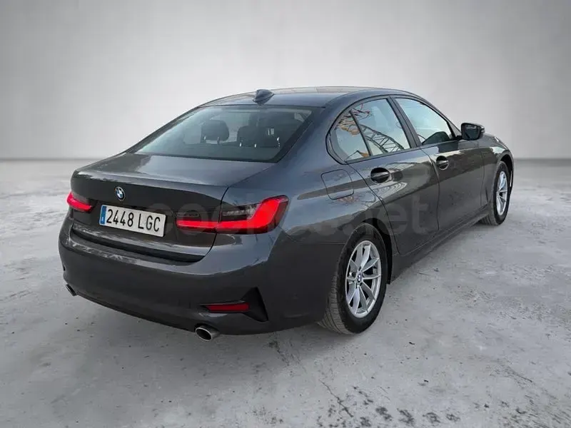 Usado BMW 318 150 CV (110 kW) 2020 Gris / plata Berlina