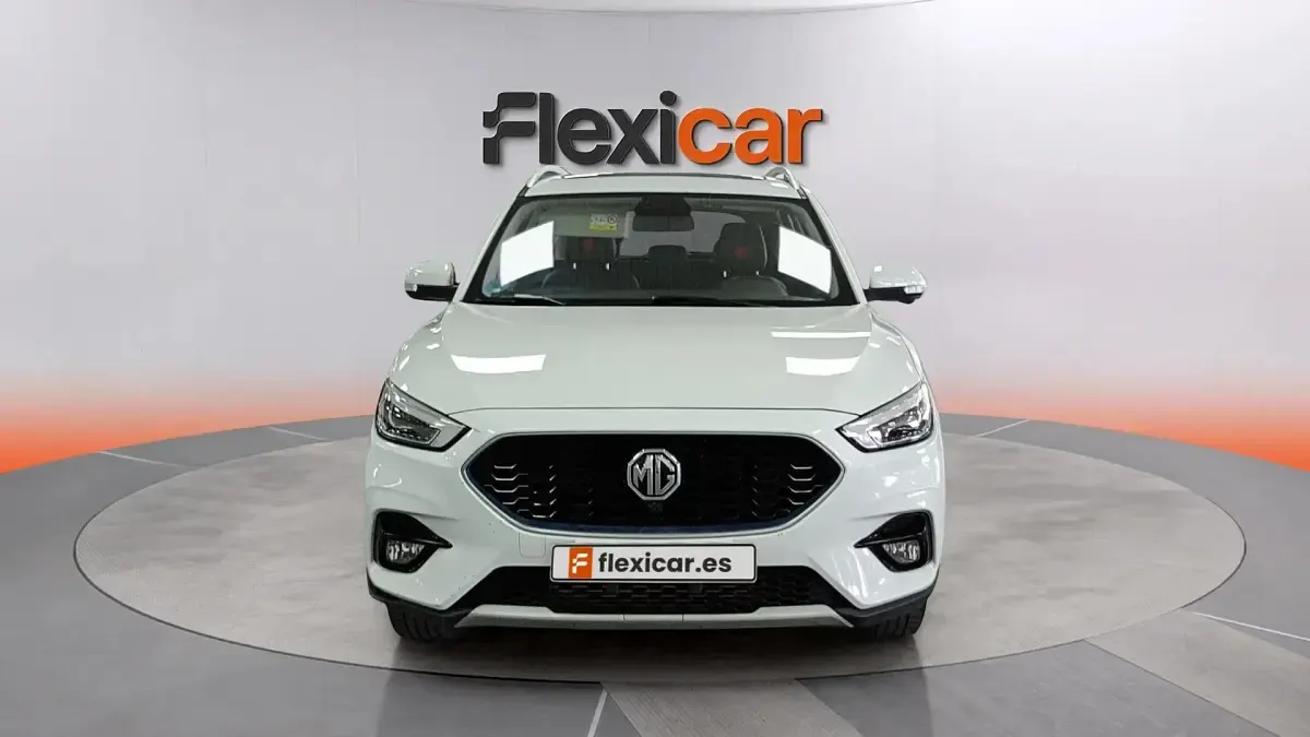 Usado MG ZS Luxury 106 CV (77 kW) 2024 Blanco SUV
