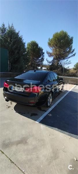 Usado BMW 320 184 HP (135 kW) 2018 Preto Sedan