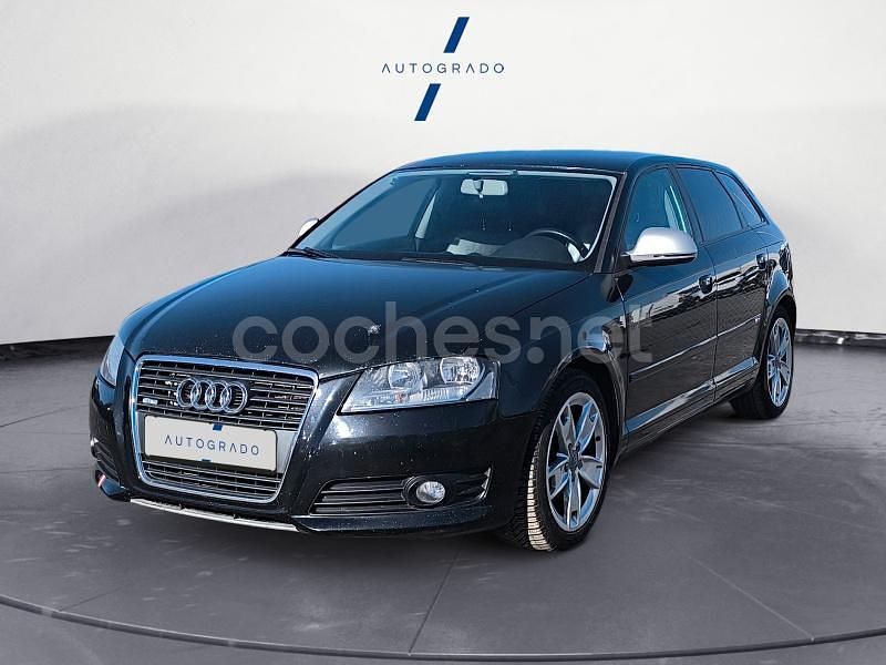 Negro Usado 2009 Audi A3 Attraction Berlina | 6890 € (Precio justo) - Imagen 1/4