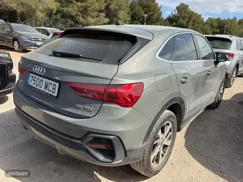 Usado Audi Q3 Sportback Advanced Plus 150 CV (110 kW) 2022 Gris SUV
