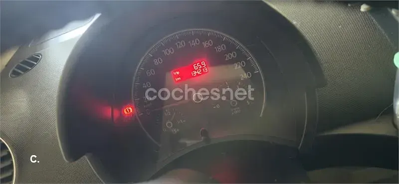 Begagnad VW New Beetle 105 HK (77 kW) 2007 Beige Halvkombi