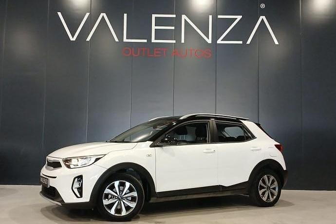 Blanco Usado 2021 Kia Stonic SUV | 15.900 € (Precio justo) - Imagen 1/4