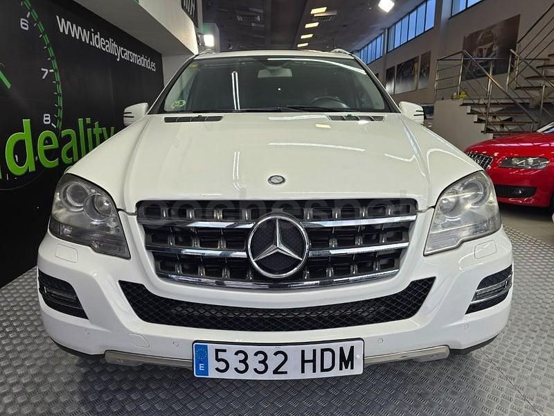 Usado Mercedes ML300 204 CV (150 kW) 2011 Blanco SUV