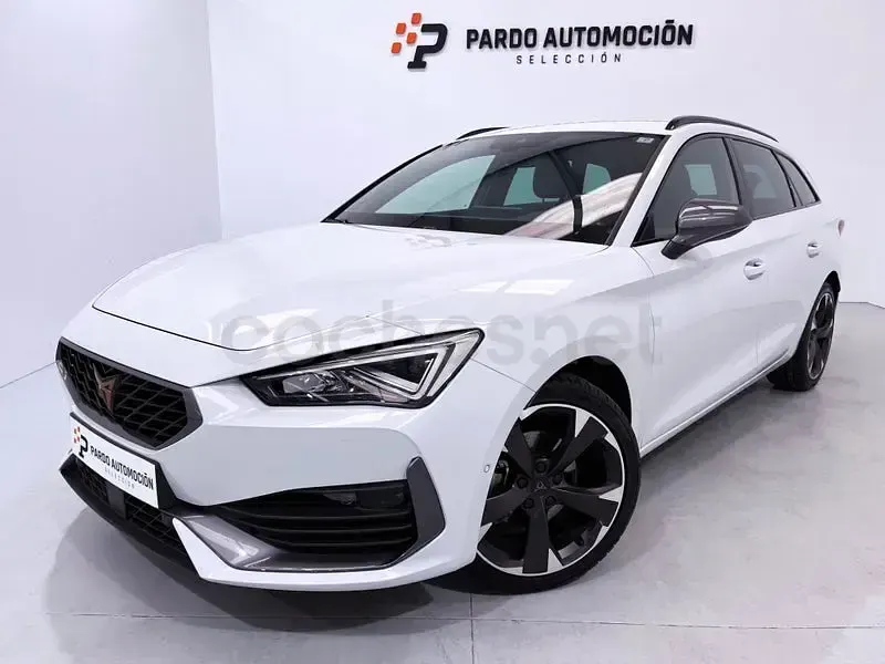 Usado Cupra Leon 150 CV (110 kW) 2023 Blanco Familiar