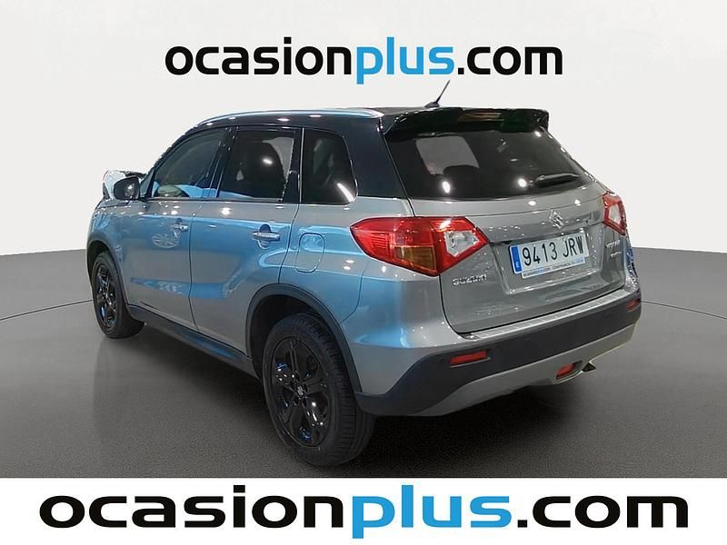 Usado Suzuki Vitara 140 CV (102 kW) 2016 Gris SUV