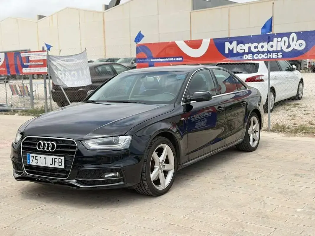 Usado Audi A4 S-Line 136 CV (100 kW) 2015 Negro Berlina
