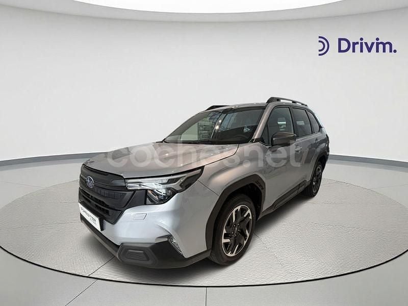 Gris / plata Nuevo 2025 Subaru Forester SUV | 39.900 € - Imagen 1/4