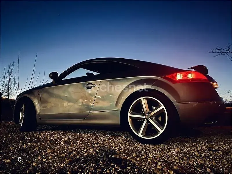 Usado Audi TT S-Line 200 CV (147 kW) 2008 Gris / plata Coupe