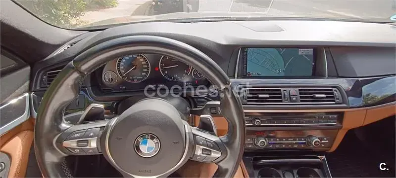Usado BMW 530 Comfort Edition 258 CV (189 kW) 2016 Gris / plata Familiar