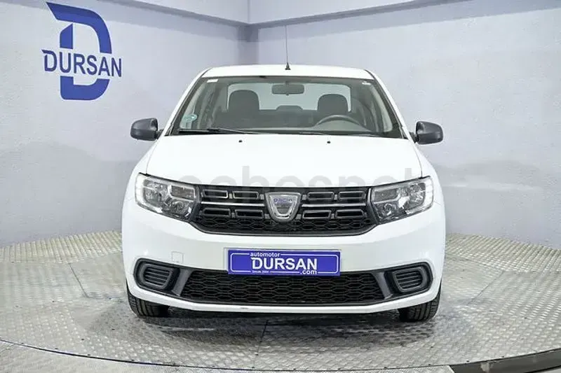 Usado Dacia Logan Essentiel 75 CV (55 kW) 2019 Blanco Utilitario