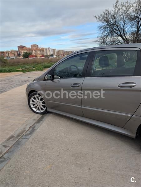 Usado Mercedes B200 140 CV (102 kW) 2007 Marrón Monovolumen