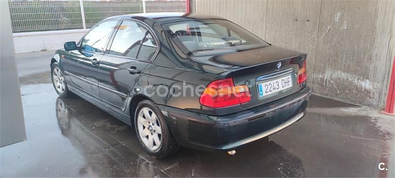 Usado BMW 320 150 CV (110 kW) 2005 Verde Berlina