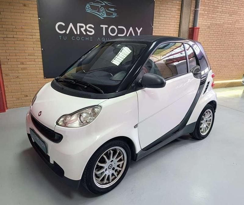 Blanco Usado 2012 Smart ForTwo Coupé Coupe | 5490 € (Precio justo) - Imagen 1/4