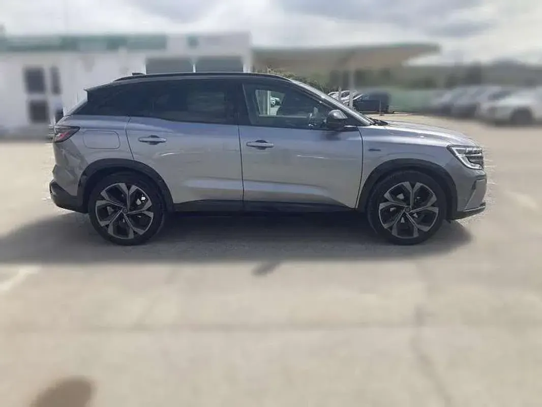 Usado Renault Austral Techno 158 CV (116 kW) 2023 Gris SUV