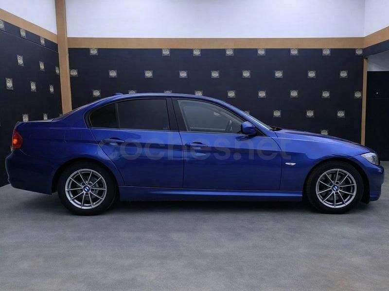 Usado BMW 320 184 CV (135 kW) 2011 Azul Berlina