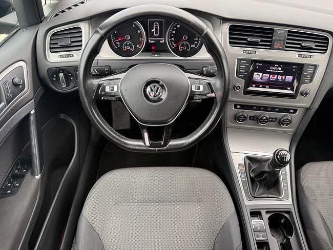 Begagnad VW Golf VII Advance 122 HK (89 kW) 2014 Blå Kombi