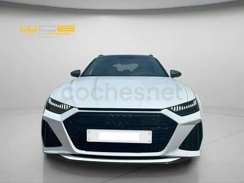 Usado Audi RS6 600 CV (441 kW) 2021 Blanco Familiar
