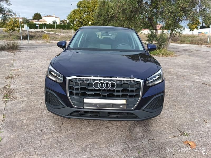 Usado Audi Q2 150 CV (110 kW) 2021 Azul SUV