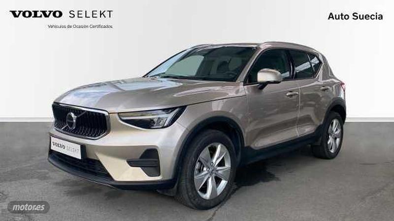 Gris Usado 2024 Volvo XC40 Core SUV | 32.600 € (Super precio) - Imagen 1/4