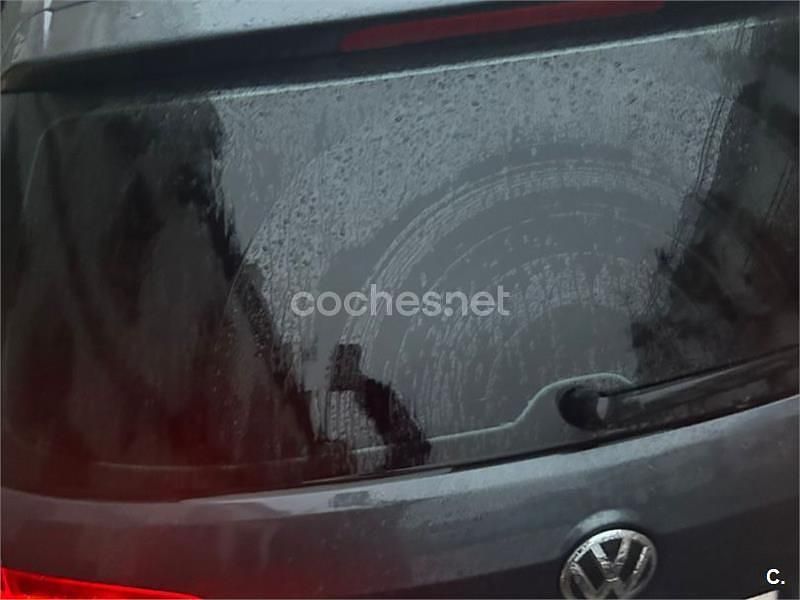 Usado VW Passat Advance 140 HP (102 kW) 2014 Cinzento Carrinha