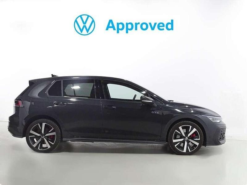 Usado VW Golf VIII GTE 272 CV (200 kW) 2025 Gris Berlina