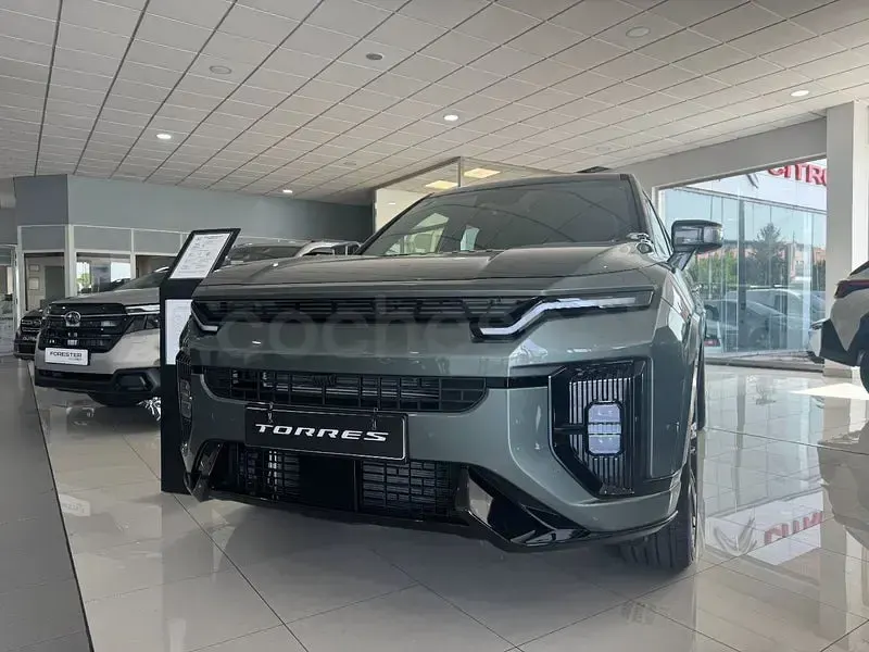 Nuevo KGM Torres 204 CV (150 kW) 2026 Verde SUV