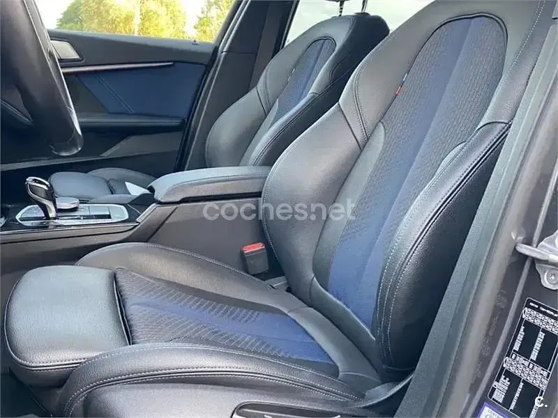 Usado BMW 118 150 CV (110 kW) 2020 Gris / plata Utilitario