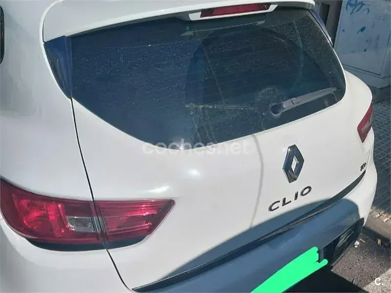 Usado Renault Clio IV Dynamique 90 CV (66 kW) 2016 Blanco Berlina