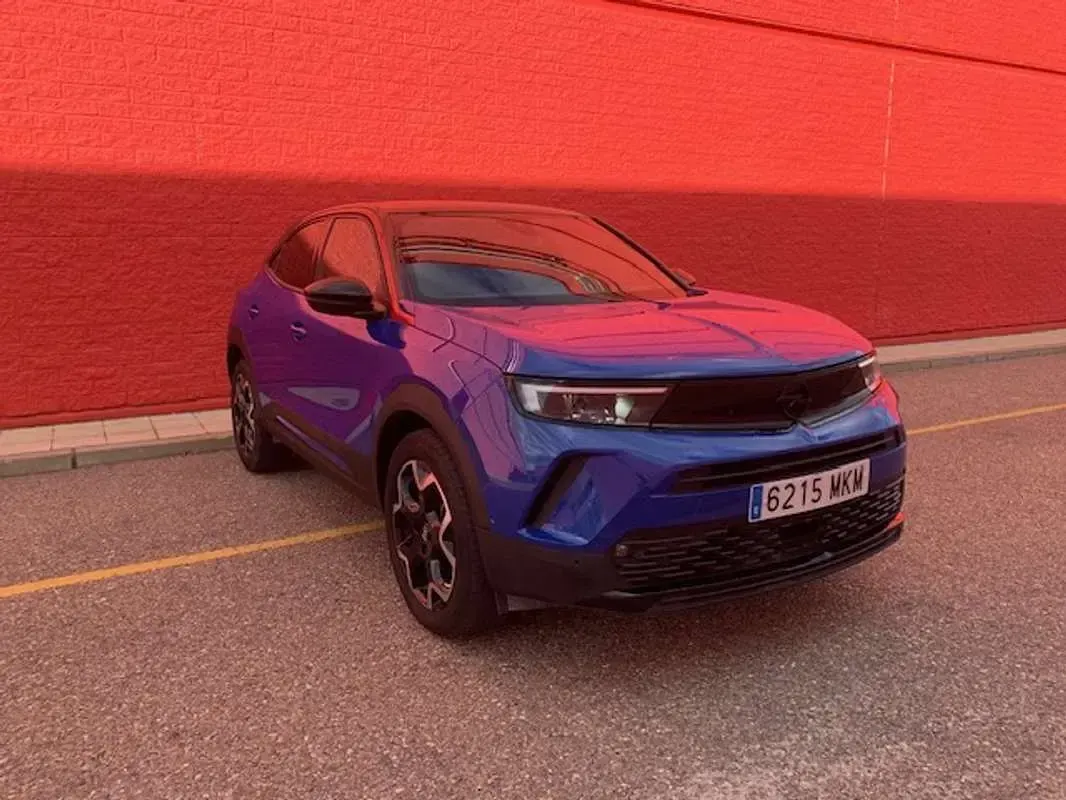 Usado Opel Mokka S 136 HP (100 kW) 2023 Azul SUV