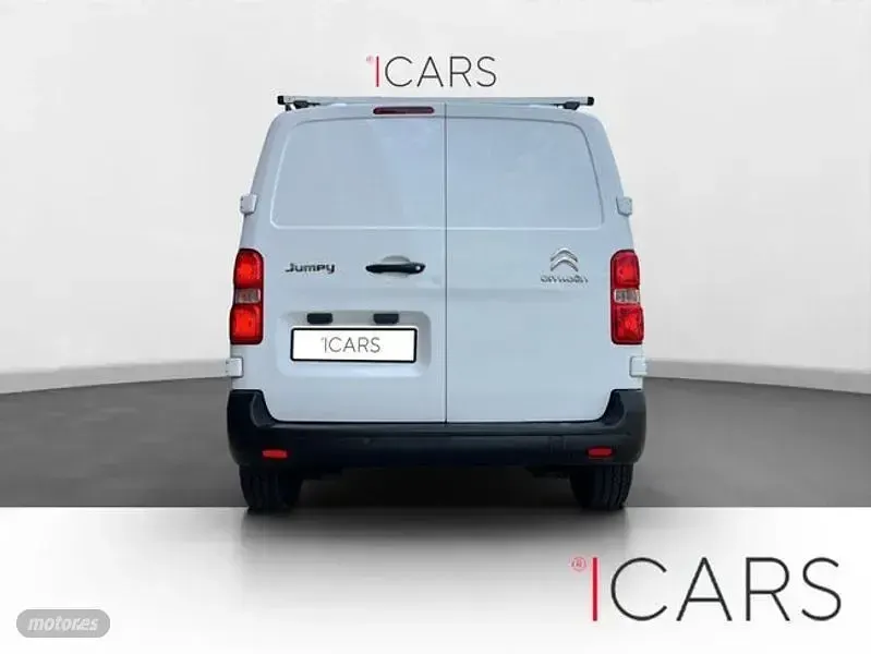Usado Citroën Jumpy Comfort 115 CV (84 kW) 2018 Blanco Monovolumen