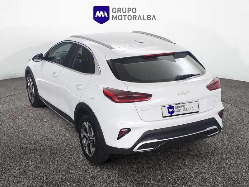 Usado Kia XCeed 101 CV (74 kW) 2025 Blanco SUV