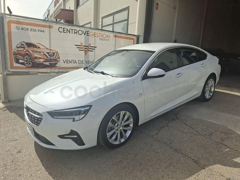 Usado Opel Insignia Business Elegance 170 CV (125 kW) 2021 Blanco Berlina